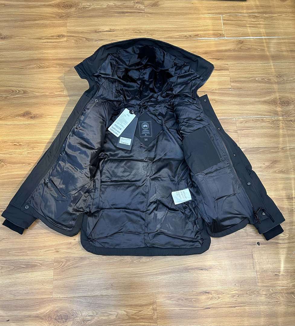 Canada Goose Macmillan Parka Jacket - Image 20