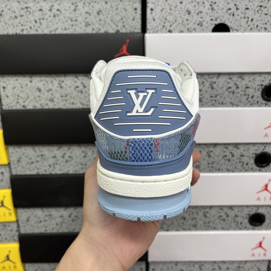 Louis Vuitton Trainer - Image 8