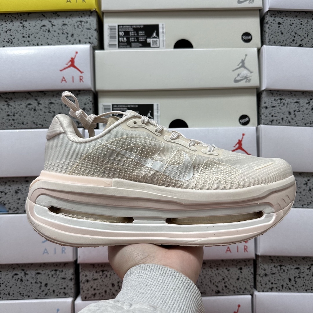Nike Vomero Premium HQ2050-835 - Image 10