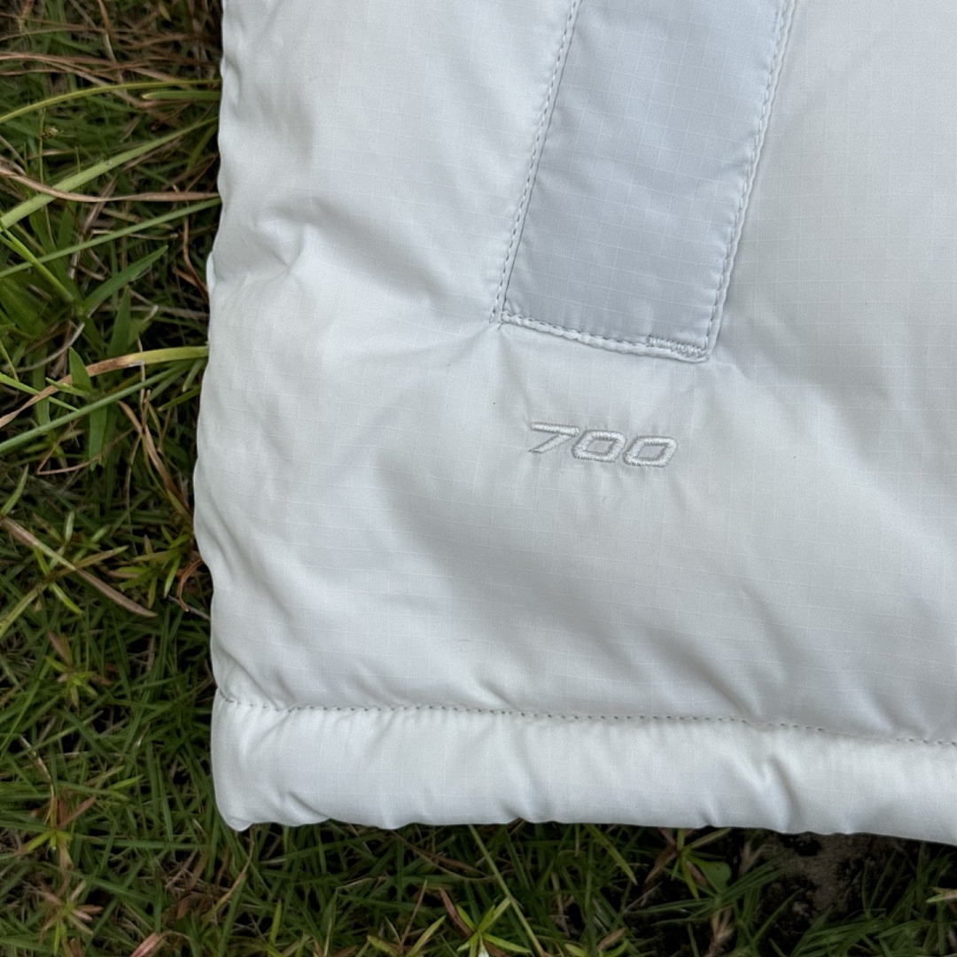 The North Face TNF 1996 Retro Nuptse Vest - Image 93