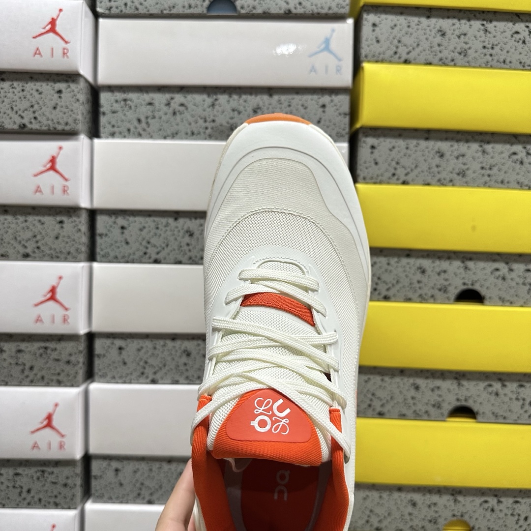 On Running Running Cloudtilt 2 LOEWE White Orange 3ME10691562 - Image 3