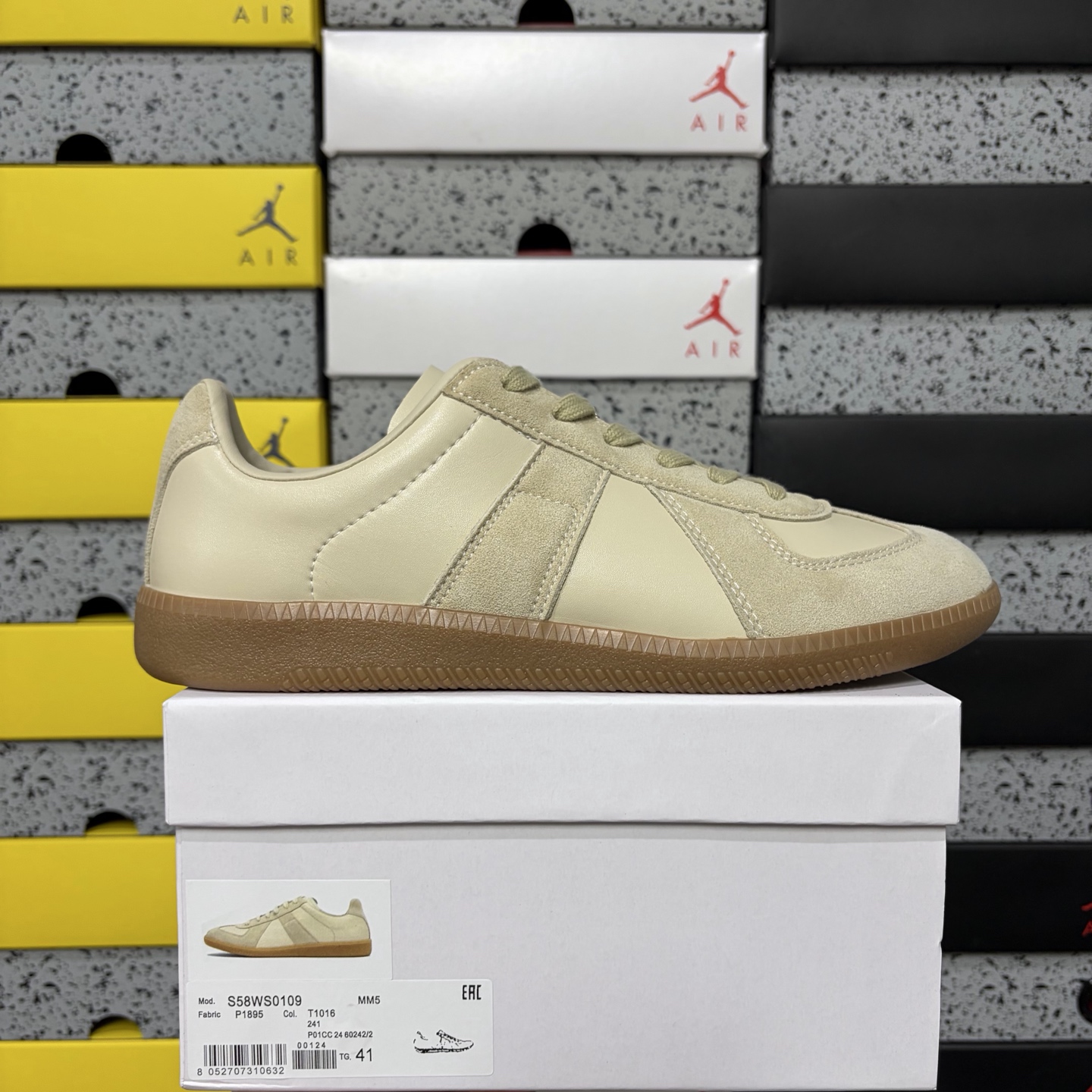 On Running Maison Margiela Replica - Image 13