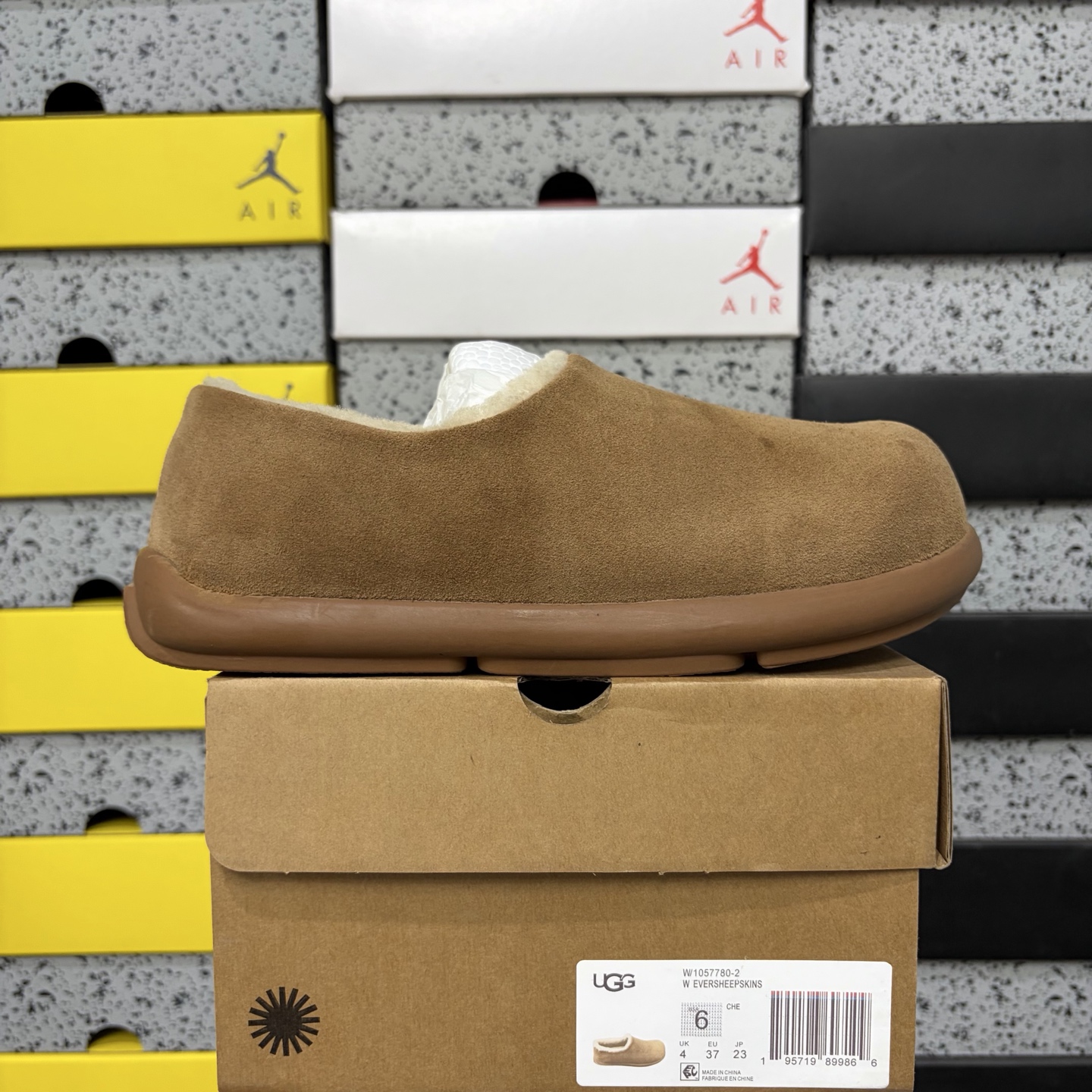 UGG Classic Full -7780-2 - Image 10