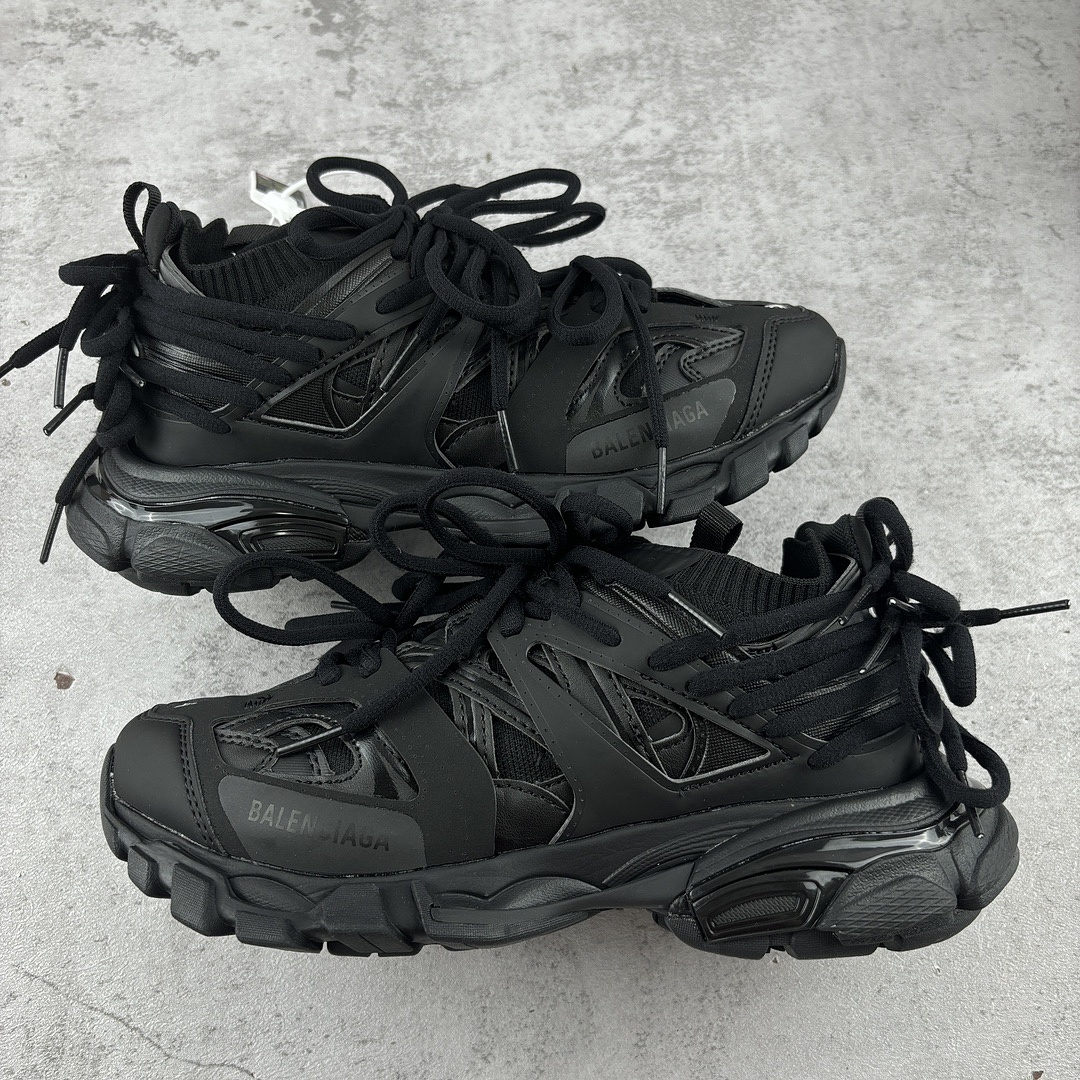 Balenciaga BLCG Track 3.0 - Image 4
