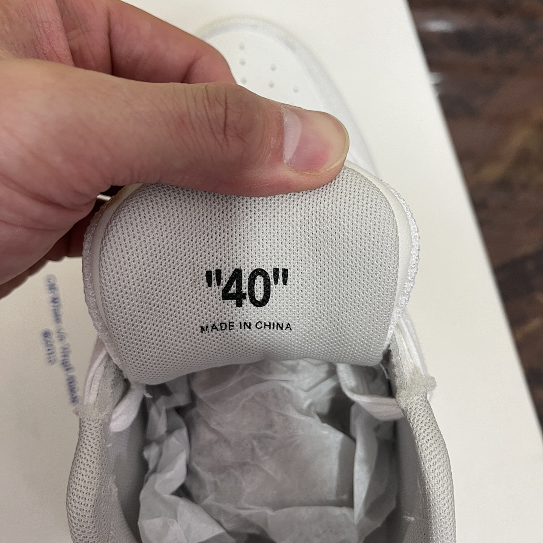 Off-White Out Of Office OOO Low Tops - Image 2