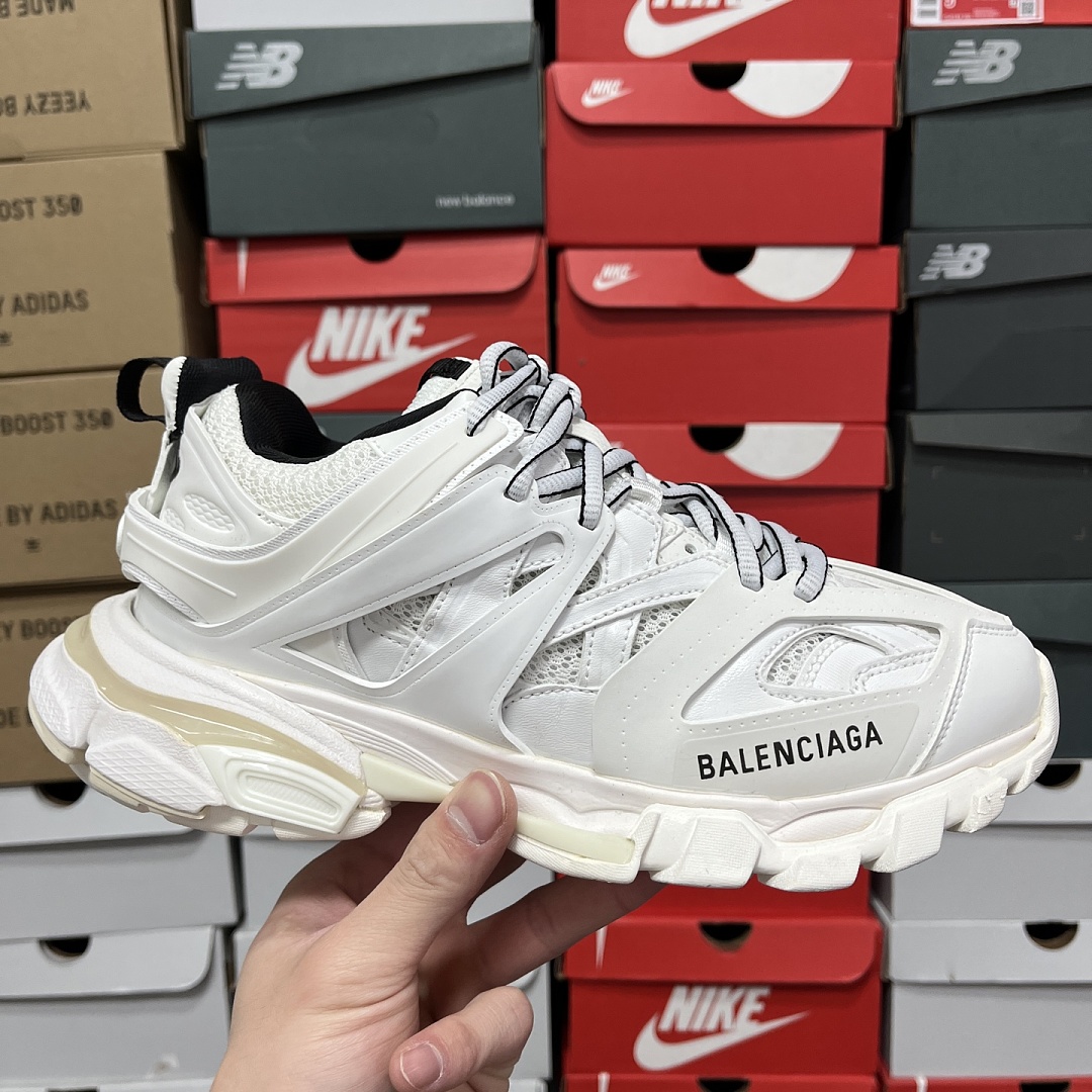 Balenciaga BLCG Track - Image 120
