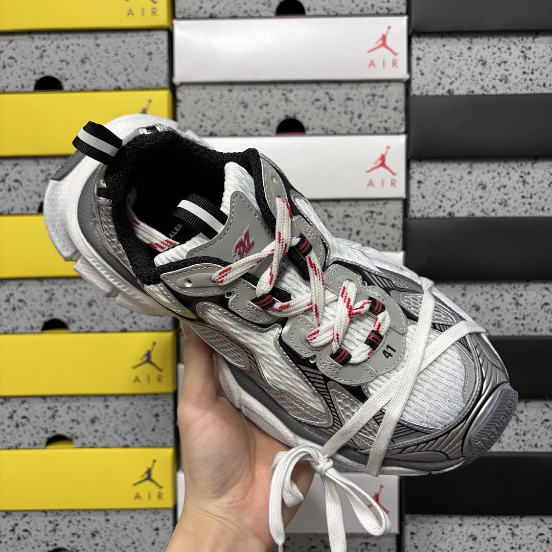 Balenciaga BLCG 3XL - Image 8