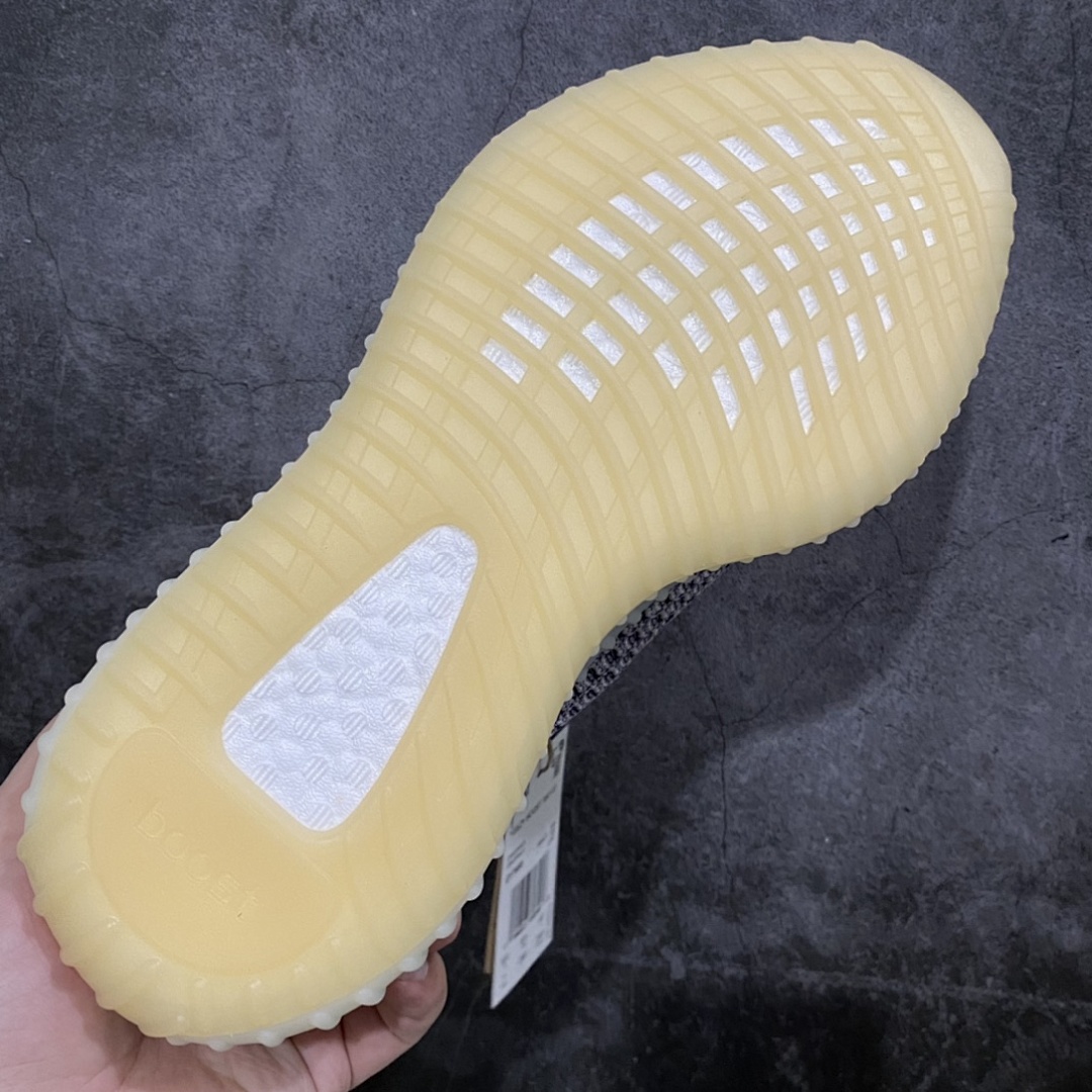 Adidas Yeezy 350 - Image 2