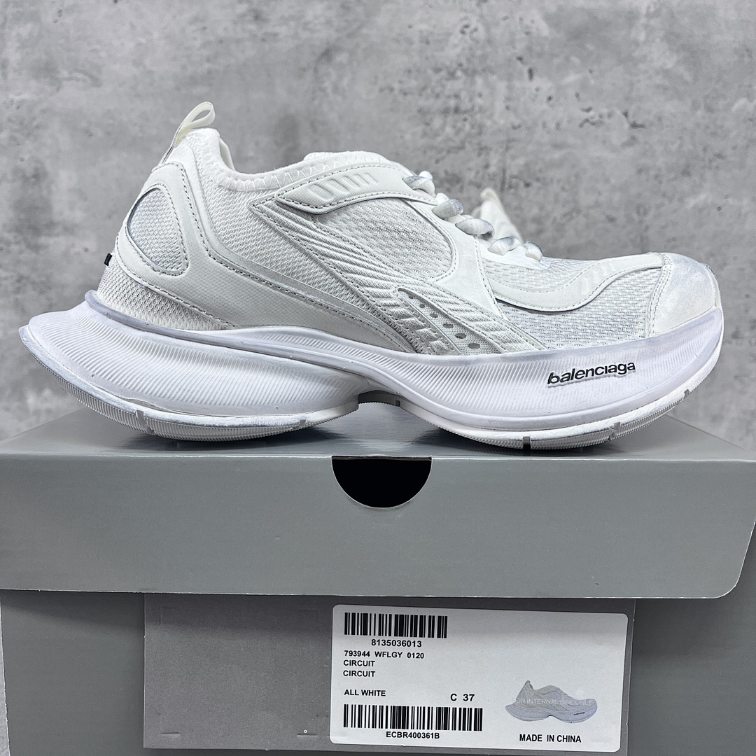 Balenciaga Circuit - Image 32