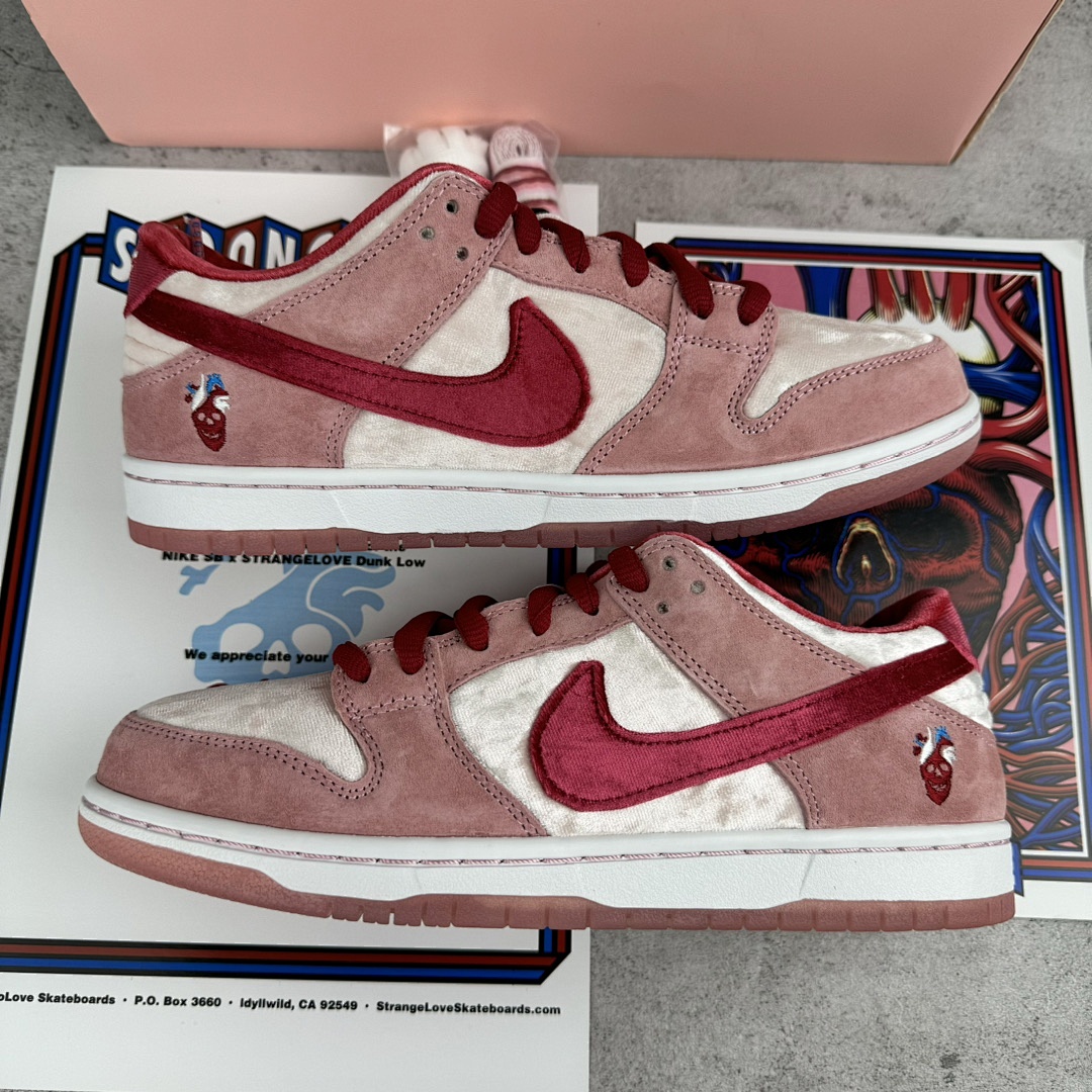 Chanel Nike SB Dunk Low StrangeLove Skateboards (Regular Box) - Image 10