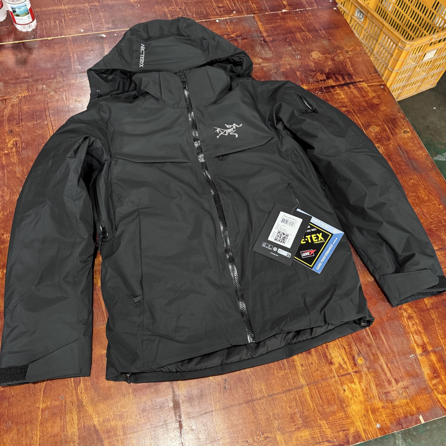 Arc'teryx Macai Jacket Black 70 Velvet - Image 26