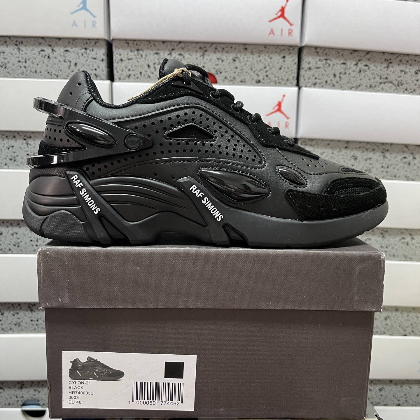 On Running Raf Simons Cylon-21 - Image 10