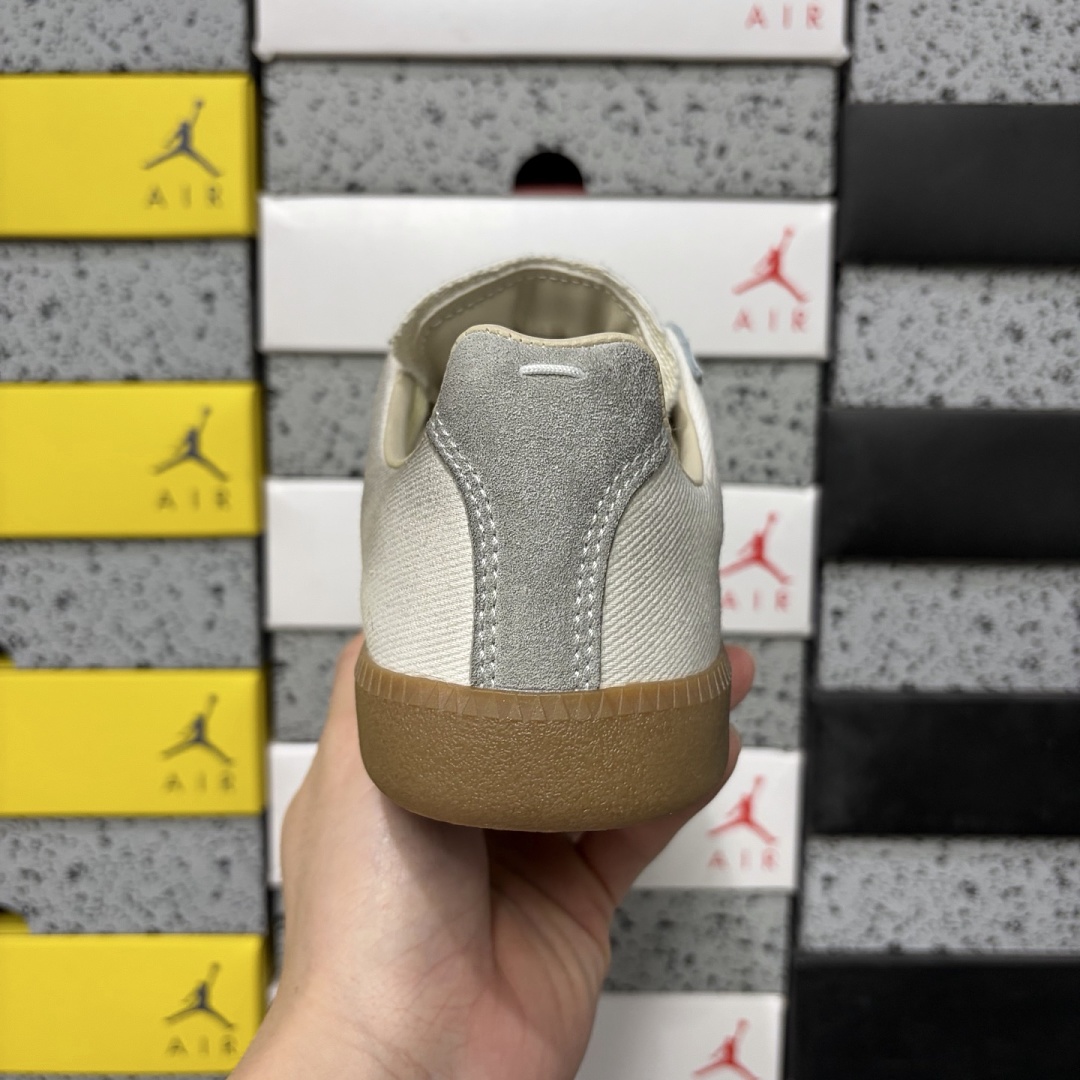 On Running Maison Margiela Replica - Image 2