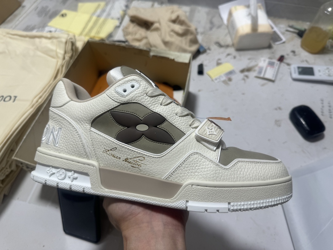 Louis Vuitton LV SkateBlack Sports Shoes - Image 10
