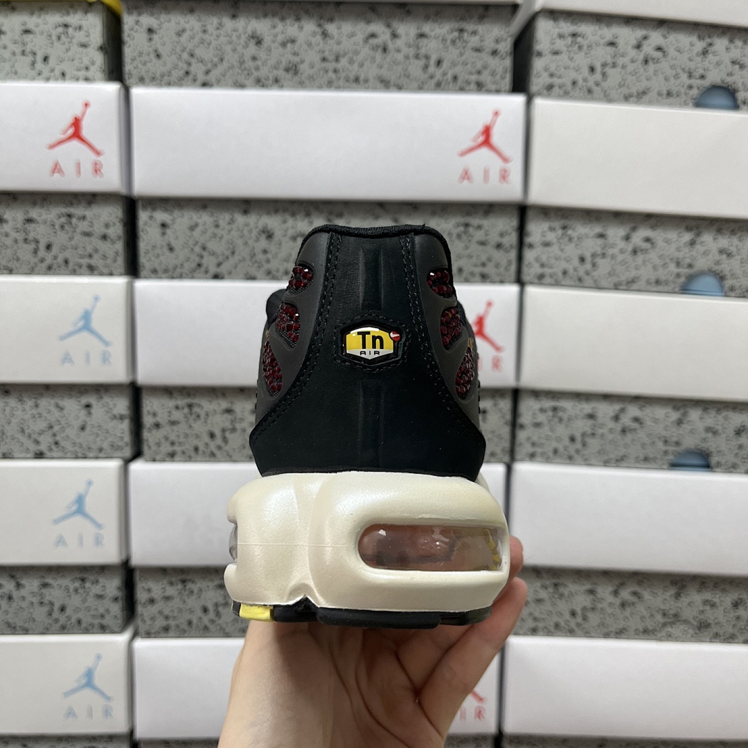 Nike Air Max Plus Swarovski Sunset - Image 3