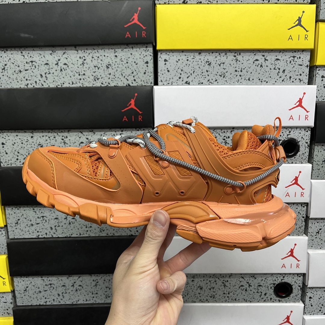 Balenciaga Track 7000 - Image 4