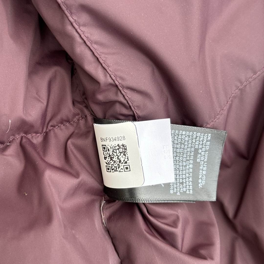 The North Face TNF 1996 Retro Nuptse Vest - Image 73