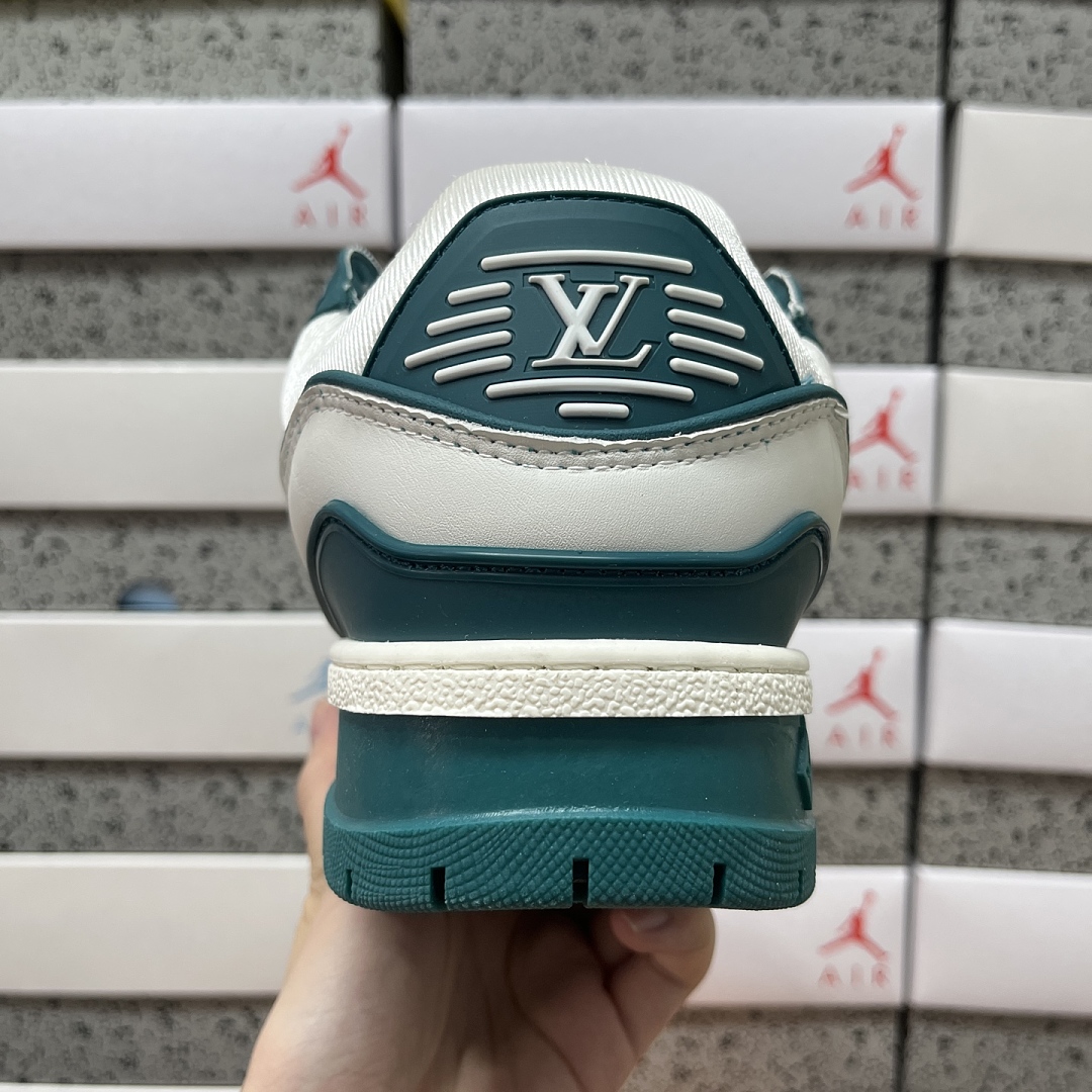 Louis Vuitton Trainer Maxi (White) - Image 8