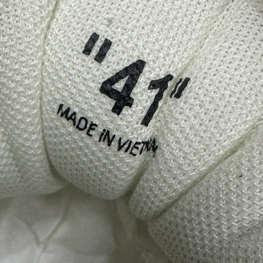 Off-White Odsy-2000 - Image 10