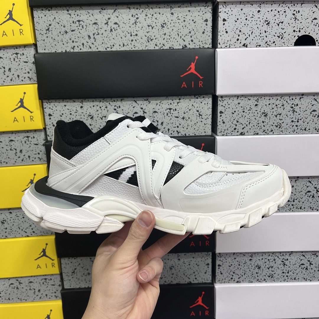 Balenciaga Track - Image 8