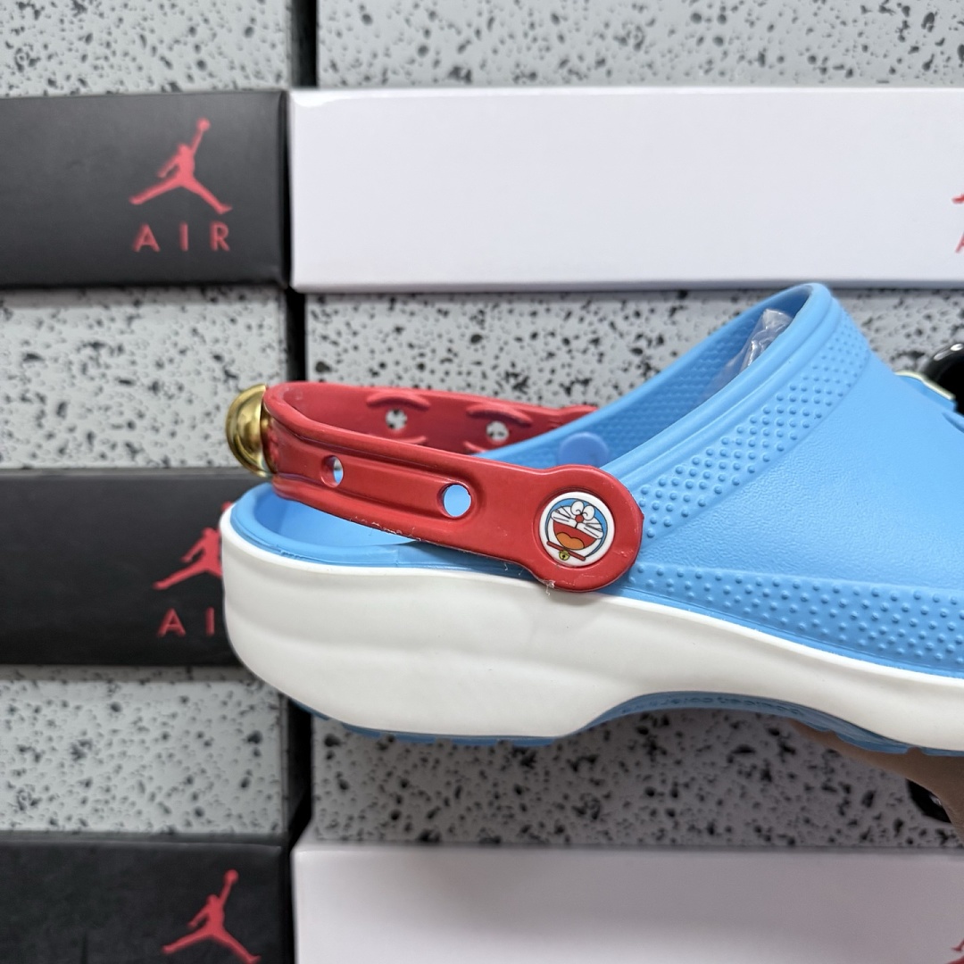 Crocs Classic Clog - Image 5