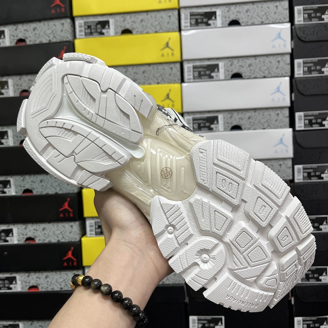 Balenciaga BLCG Runner 7.0 A9 9008 - Image 7