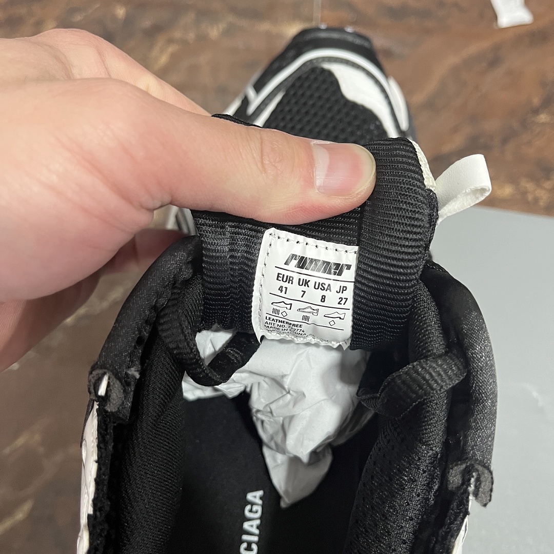 Balenciaga BLCG Runner 7.5 - Image 7