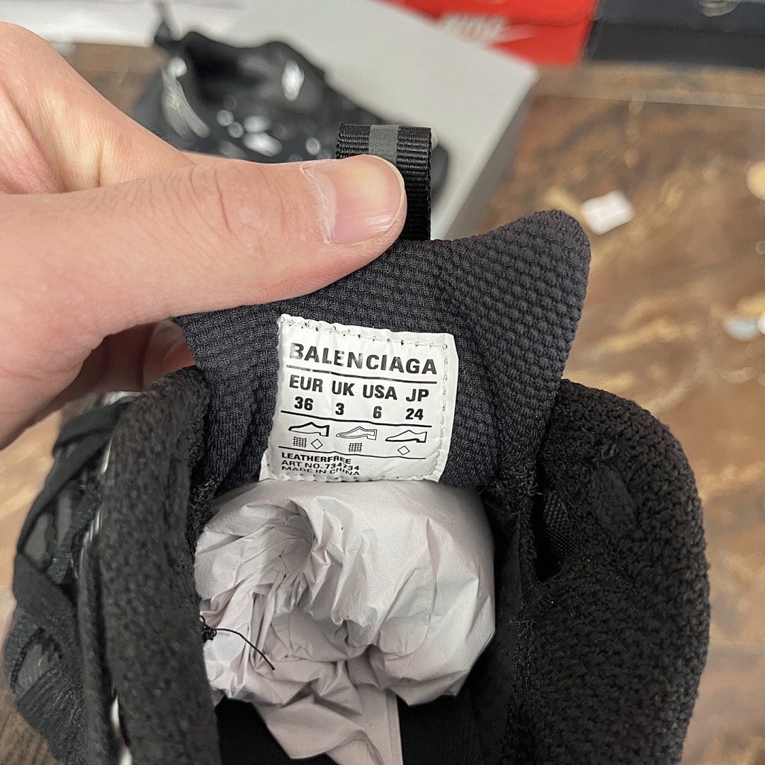 Balenciaga 3XL Extreme Lace - Image 21