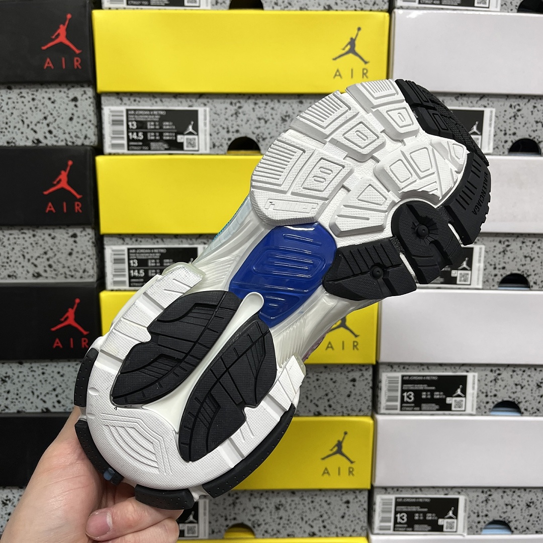 Balenciaga BLCG Runner 7.5 - Image 7