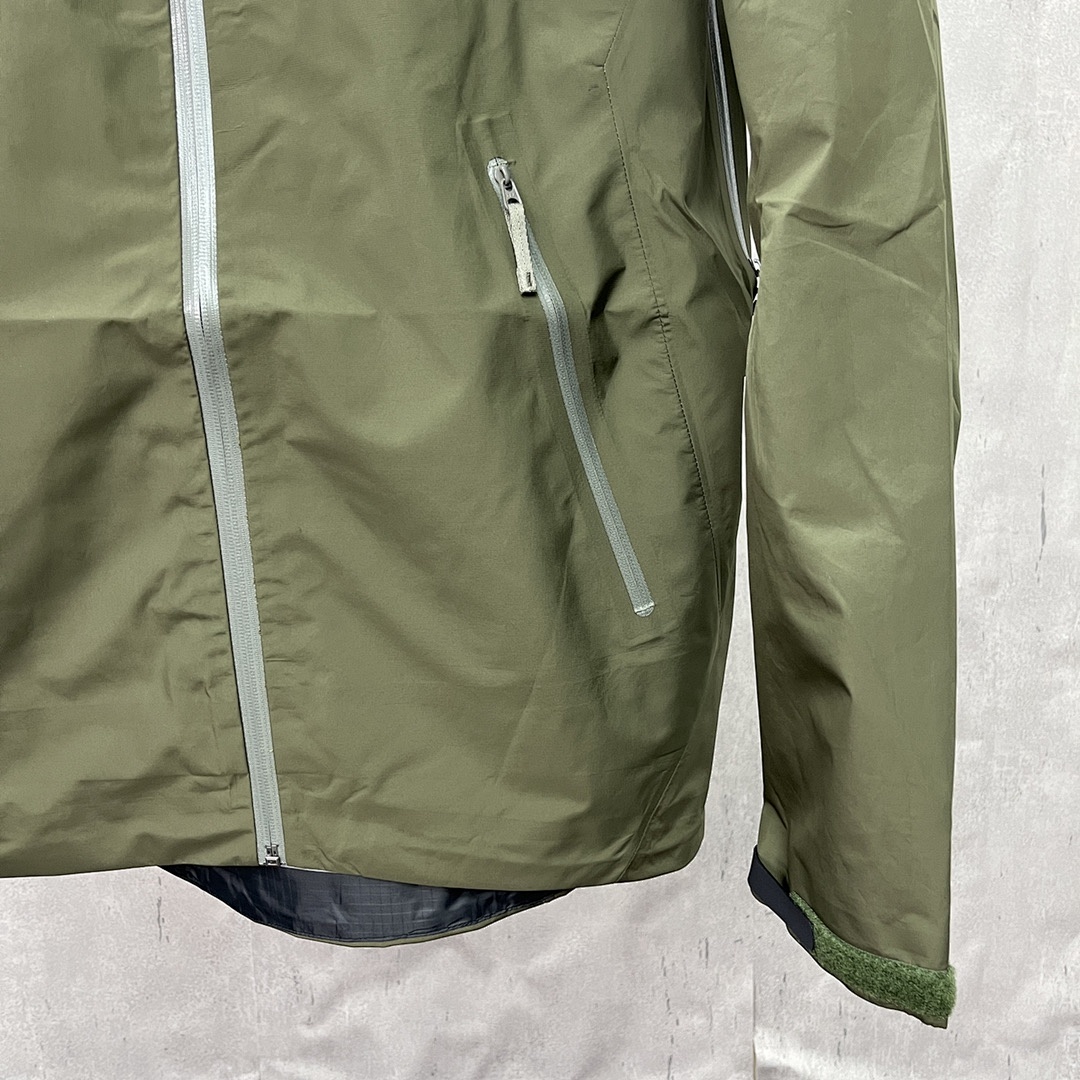 Arc'teryx Beta LT Jacket Tatsu - Image 6
