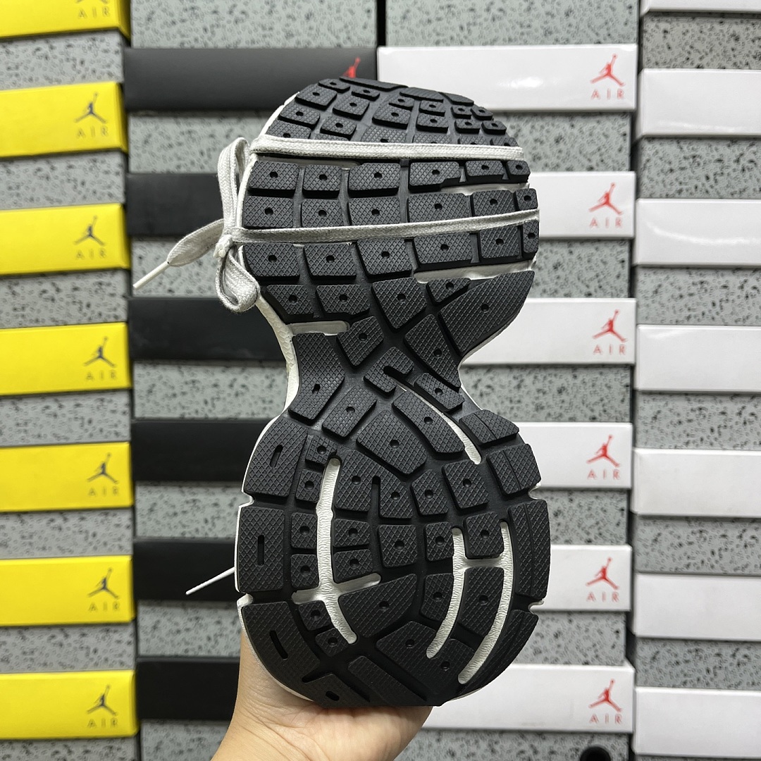 Balenciaga BLCG 3Xl - Image 74