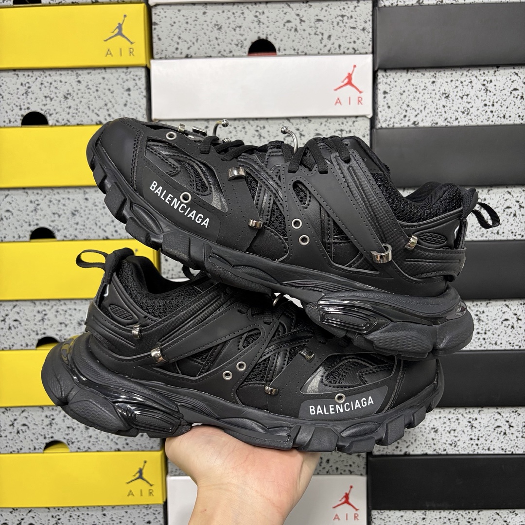 Balenciaga Track - Image 10