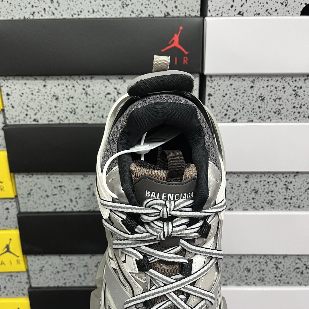 Balenciaga Track - Image 6