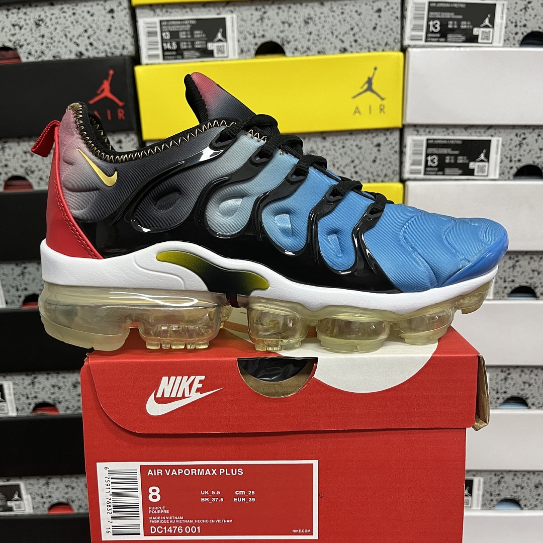 Nike Air VaporMax Plus Live Together, Play Black Blue Red Gradient