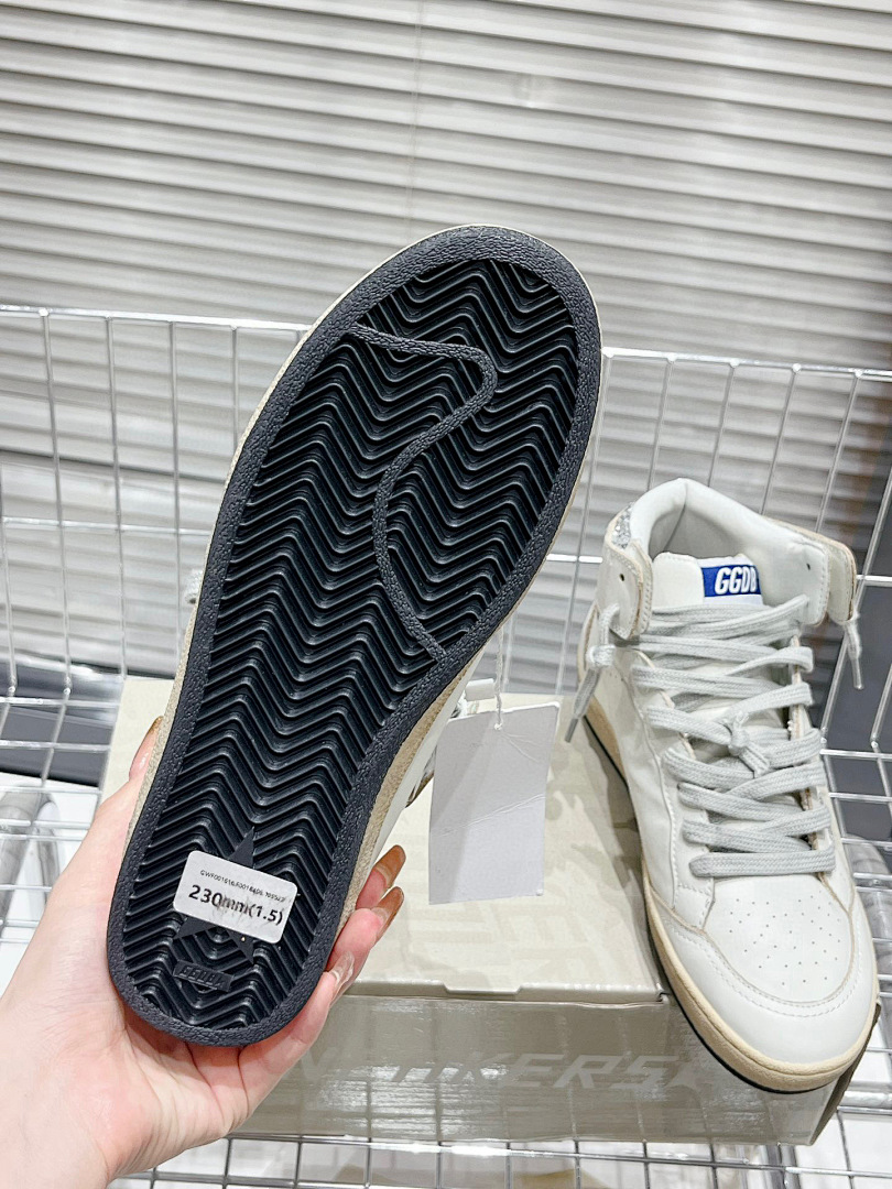 Golden Goose Deluxe Brand 25 - Image 2