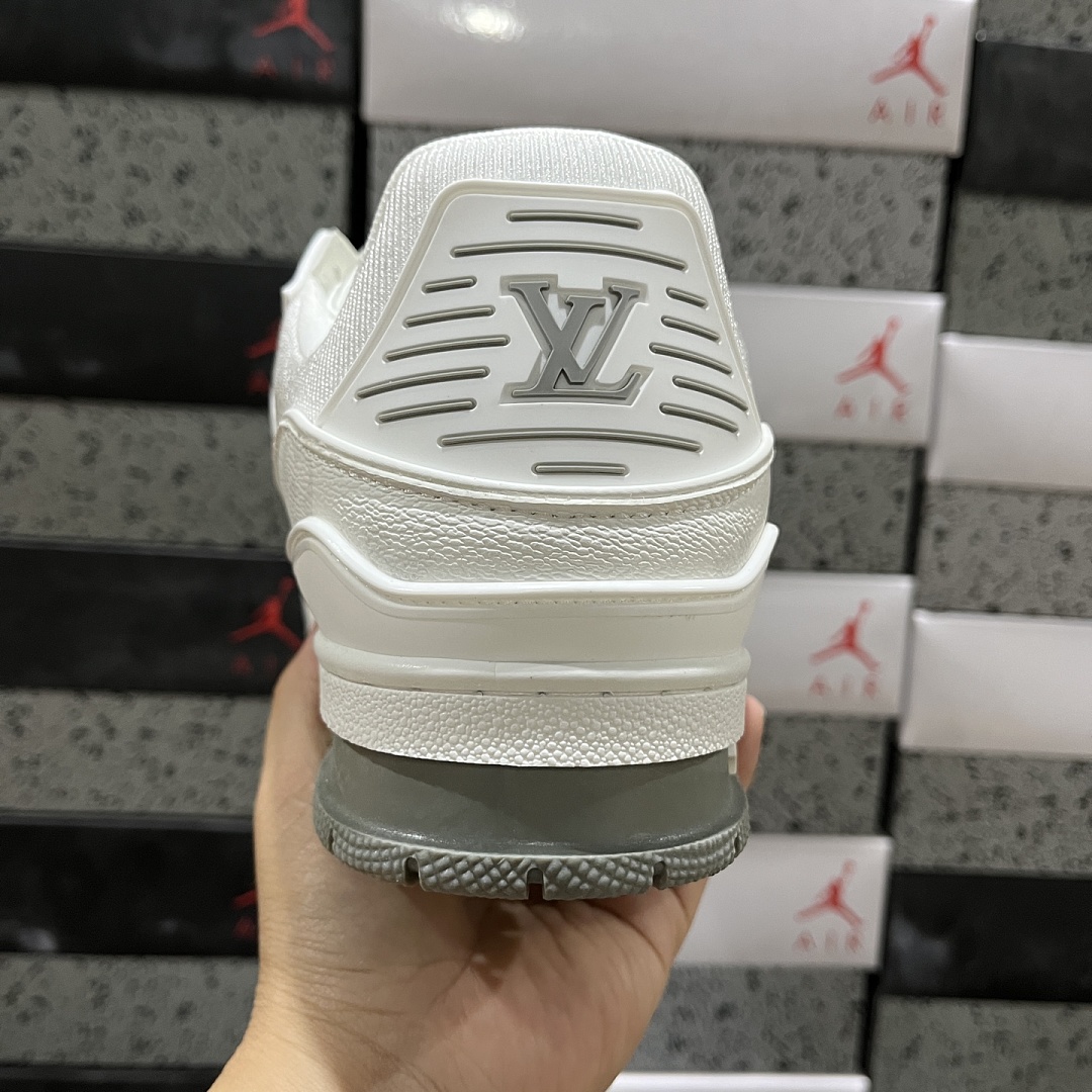 Louis Vuitton Trainer 1-20 - Image 7