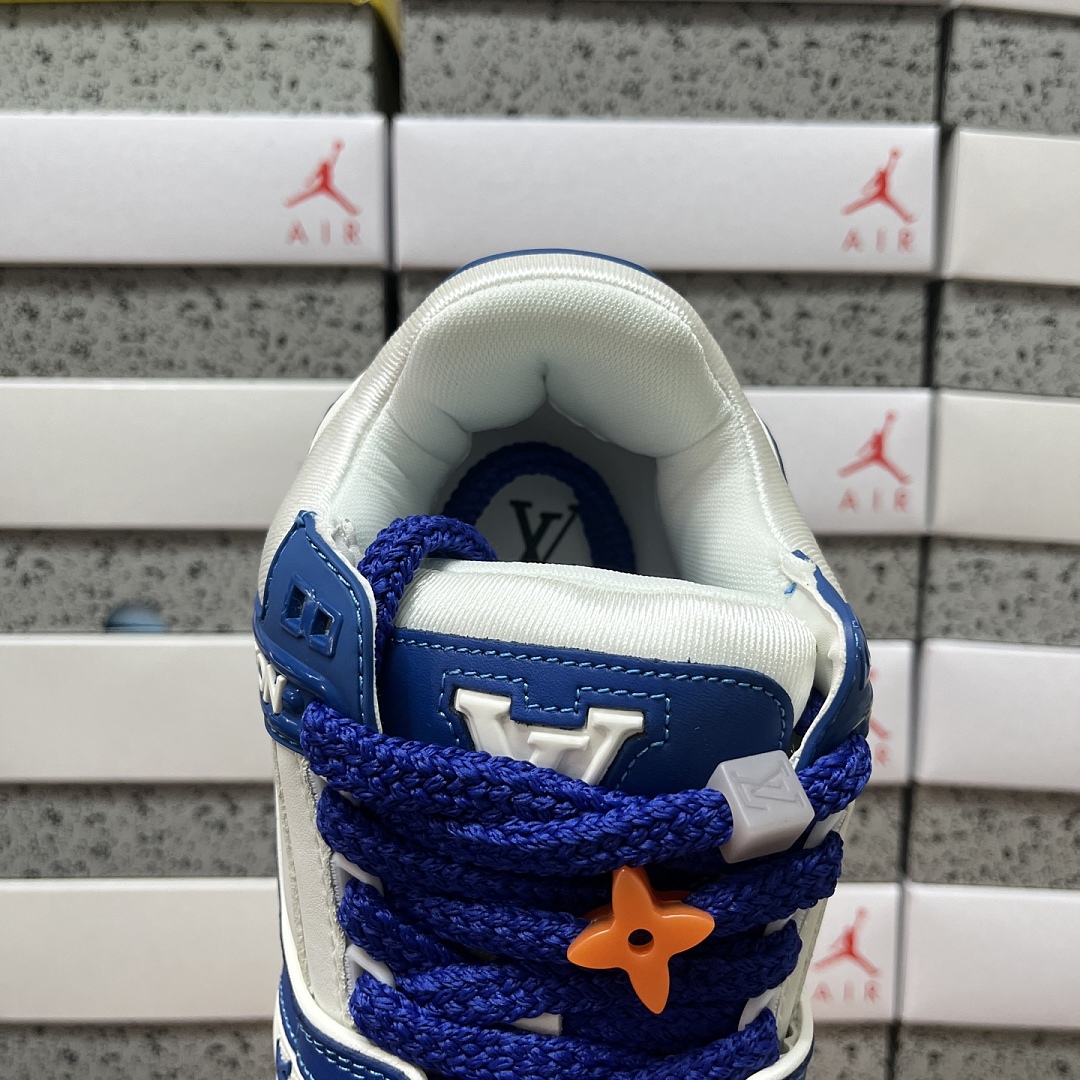 Louis Vuitton Trainer Maxi (Light Blue) - Image 6
