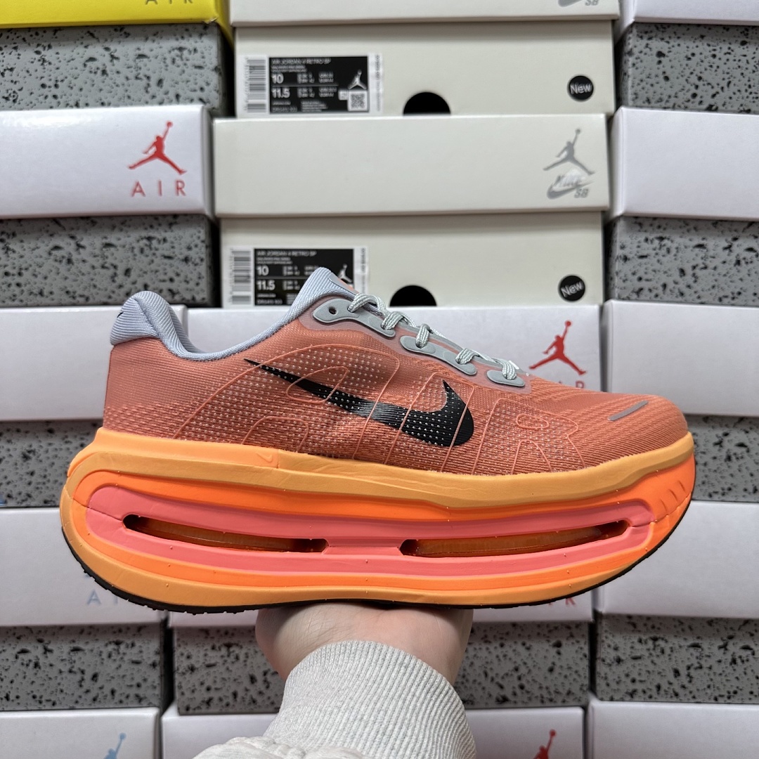 Nike Vomero Premium HQ2050-769 - Image 3
