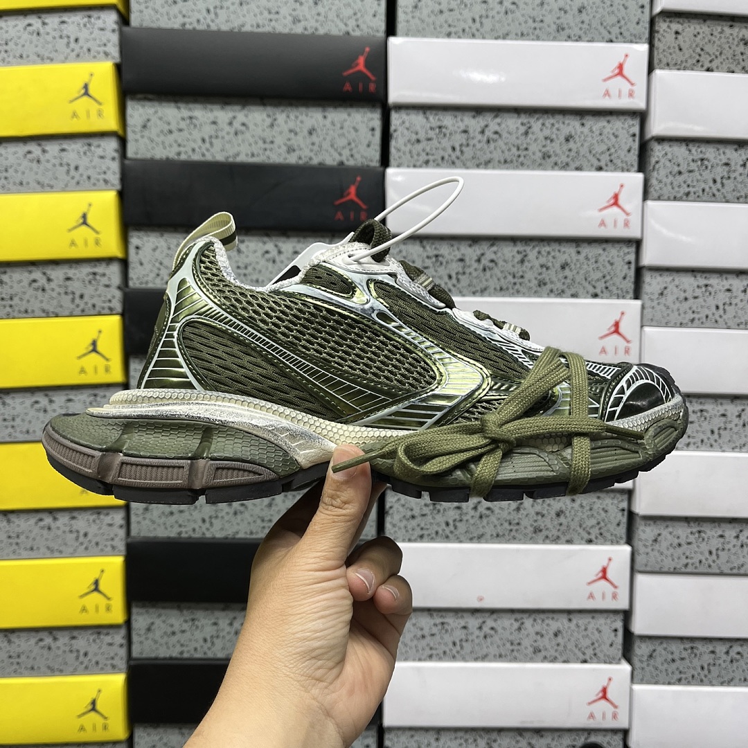 Balenciaga BLCG 3Xl - Image 12