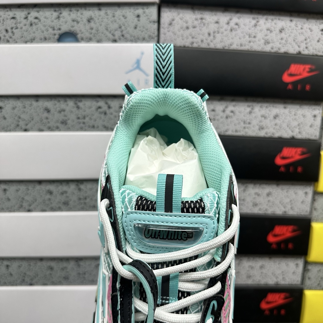 Off-White Be Right Back - Image 4