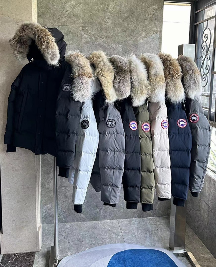 Canada Goose Wyndham Parka - Image 81