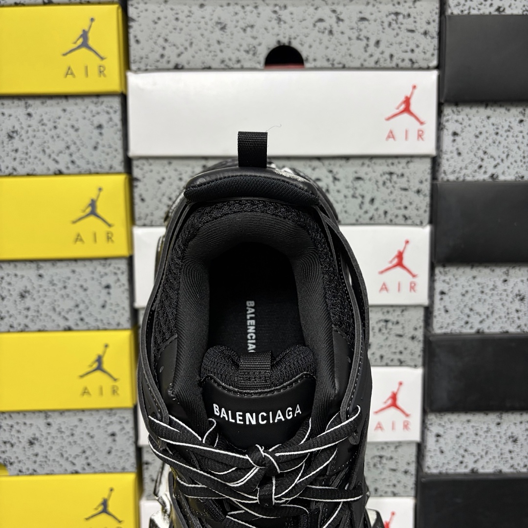 Balenciaga BLCG Track - Image 6