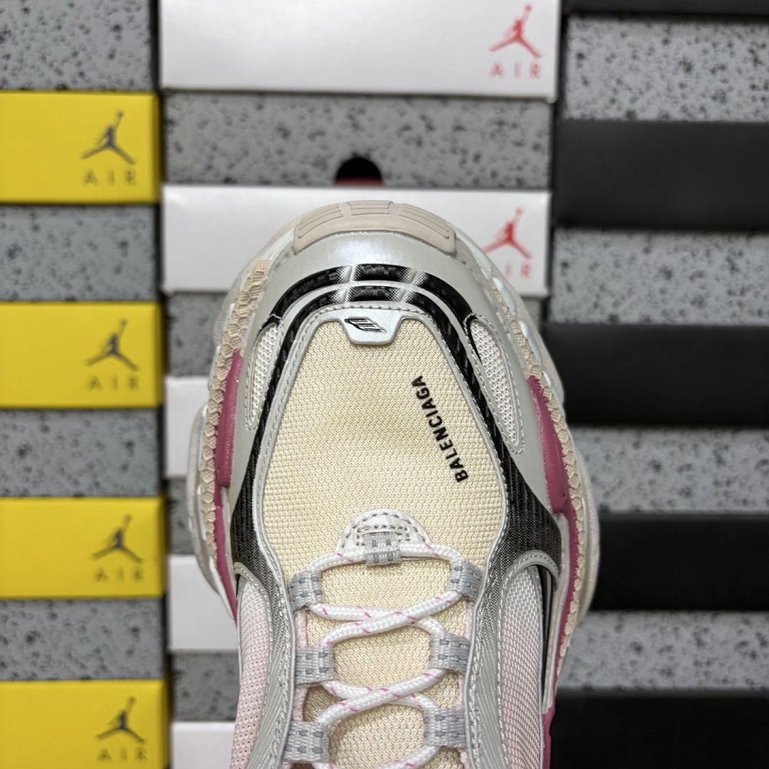 Balenciaga Triple S 2 - Image 4