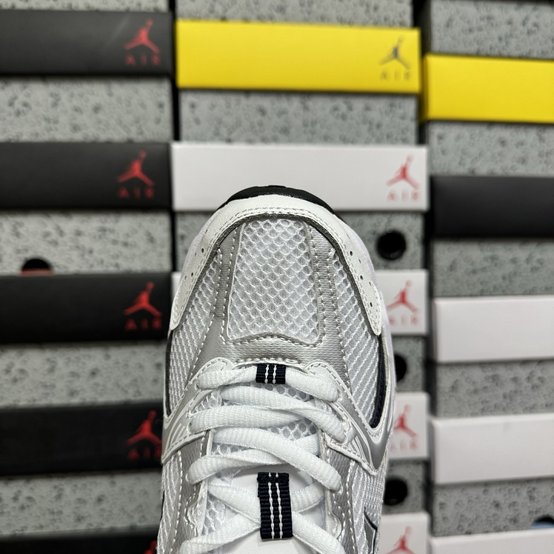 New Balance 530 (White Silver Navy) - Image 3