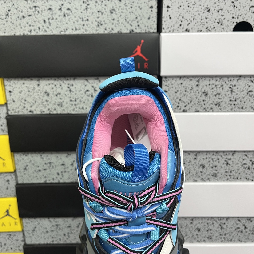 Balenciaga Track - Image 2