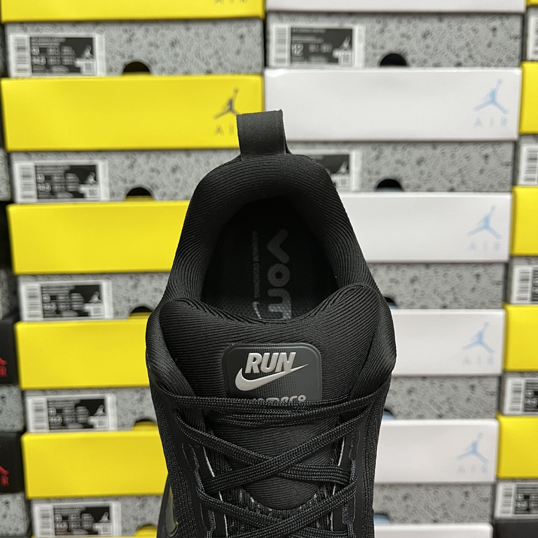 Nike Zoom Vomero - Image 6