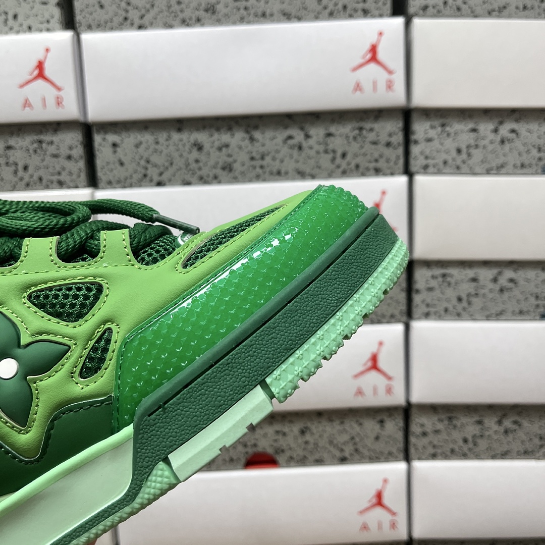 Louis Vuitton Skate Sneaker V3-4 - Image 2