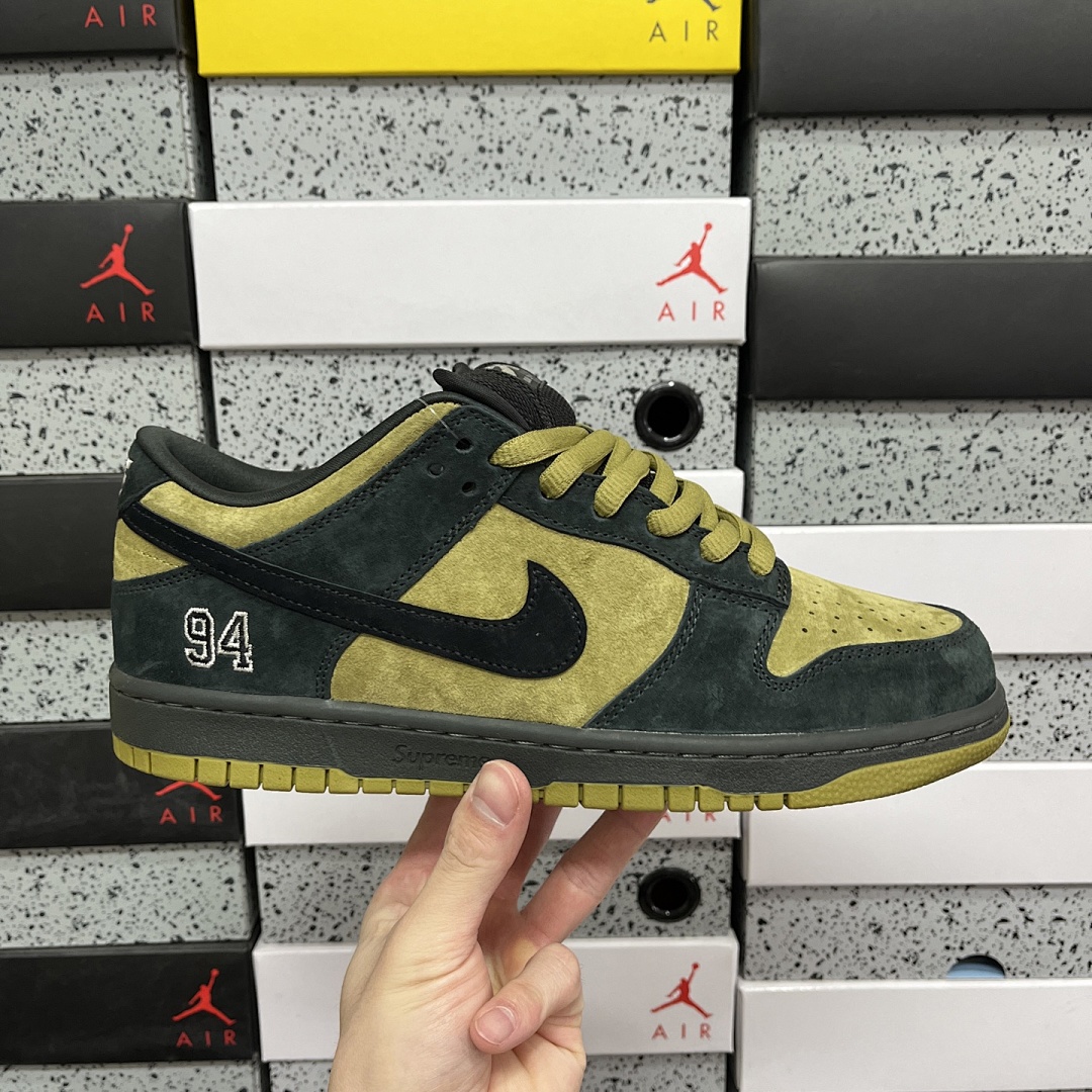 Nike SB Dunk Low Supreme Camper (Green 94) - Image 7