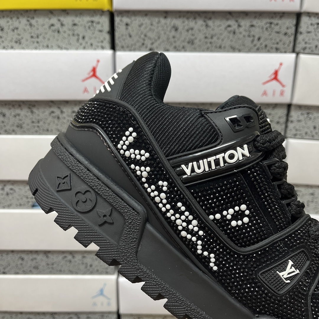 Louis Vuitton Trainer Maxi Rhinestone - Image 6