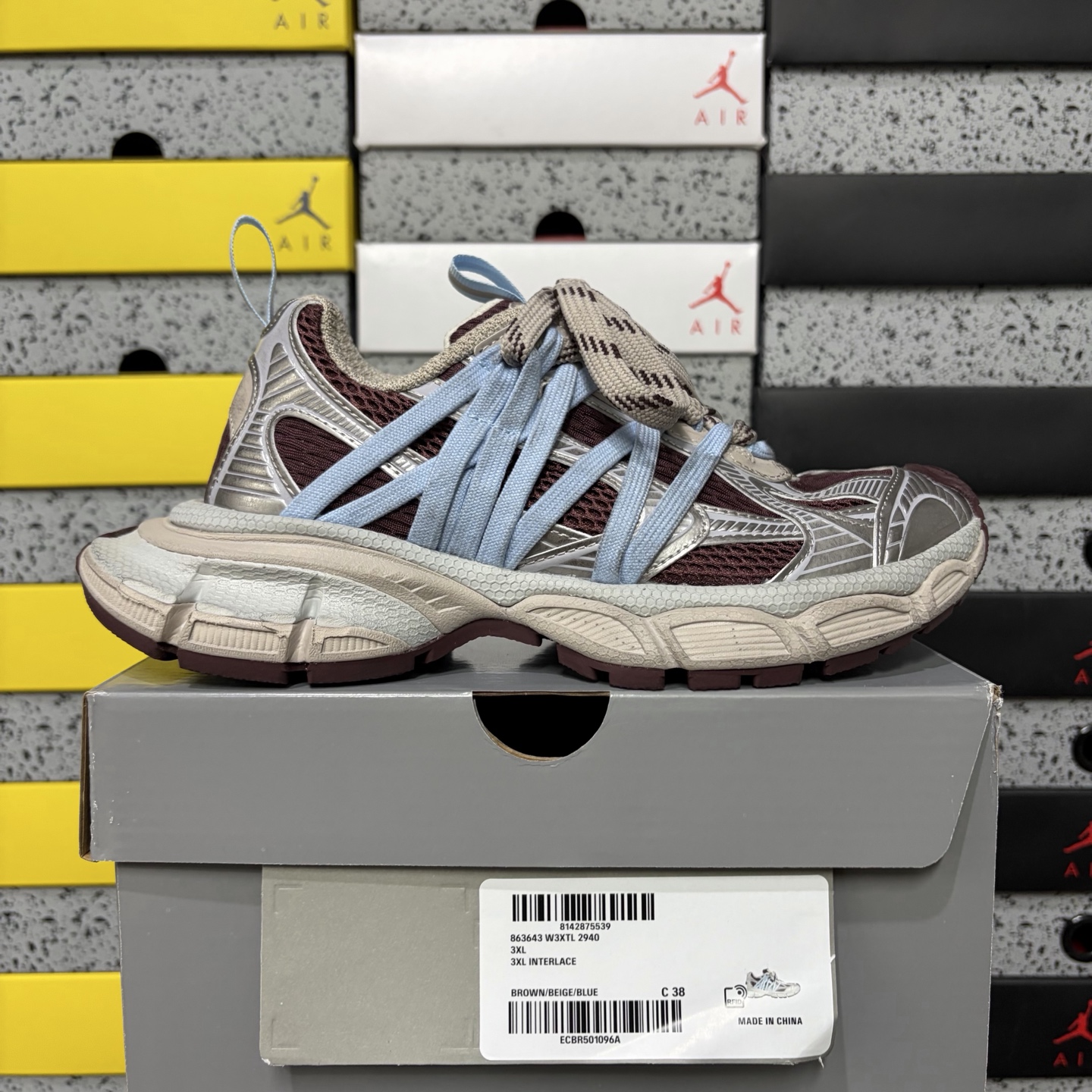 Balenciaga BLCG 3XL - Image 13
